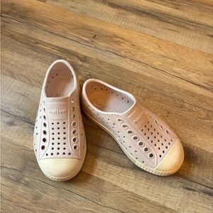Native Kids Light Pink Sneakers